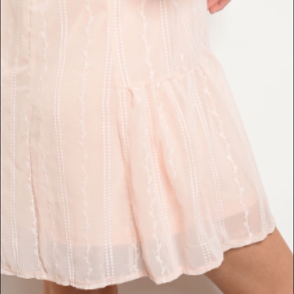 Light Peach round neck crochet trim tunic dress - Picture 6 of 6